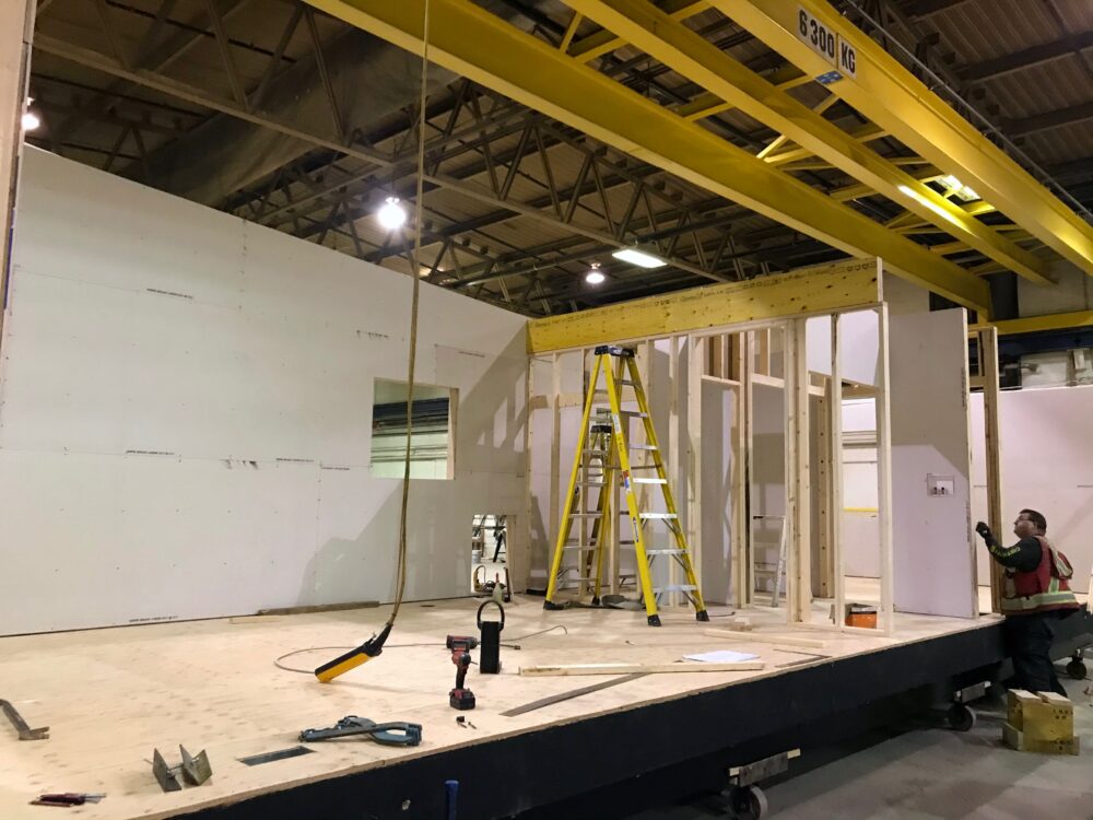 Modular Unit on Plant Floor Mid-Wall Install